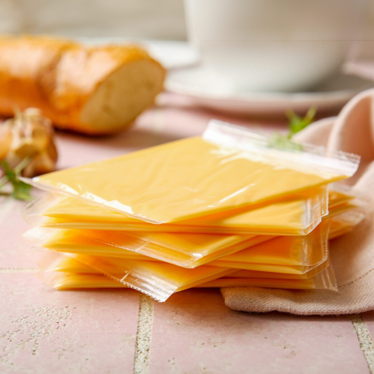Cheese Slice 476g (28 slices) - 100% Dairy | American Mark - Image 2