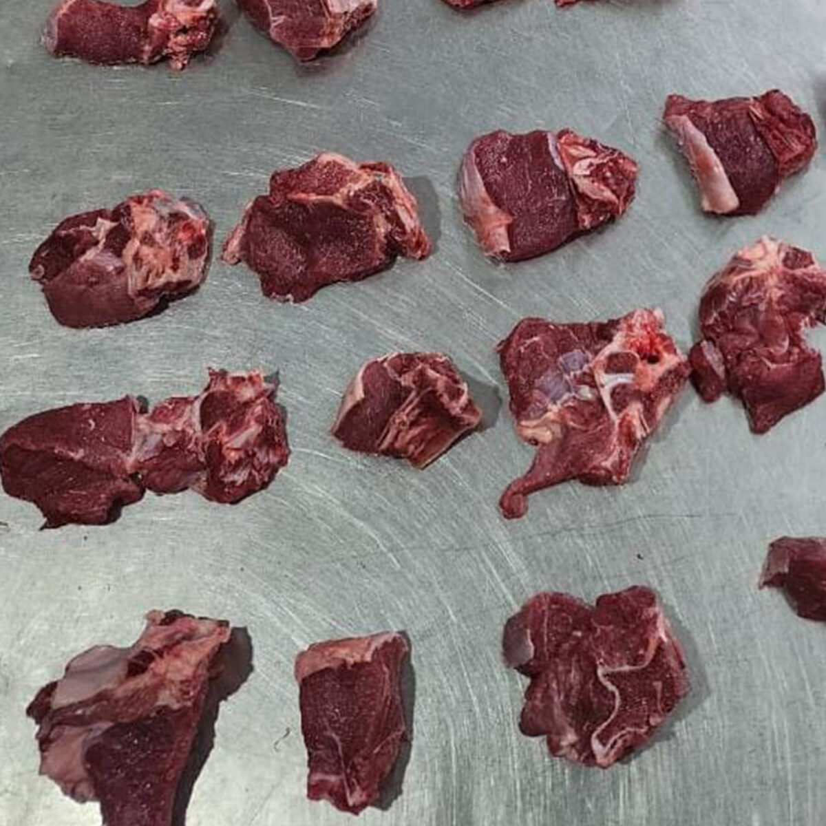 Veal Cube Bone In (20x900g) - Image 3