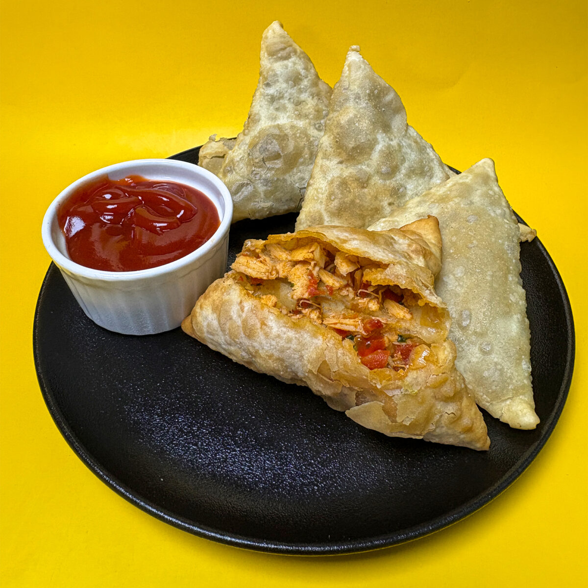 Chicken Puri Samosa (4 Pcs – 230g) - Image 5